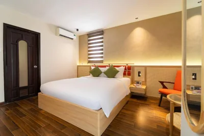 Suite met balkon — Nicecy Hotel - Bui Vien Central